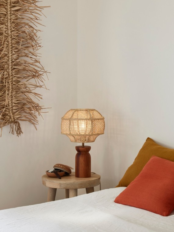 market-set-lampe-en-bois-et-raphia-naturel-odyssee-m