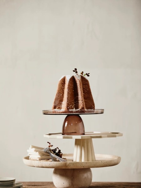 nordal-stoneware-pedesta-tray-minu