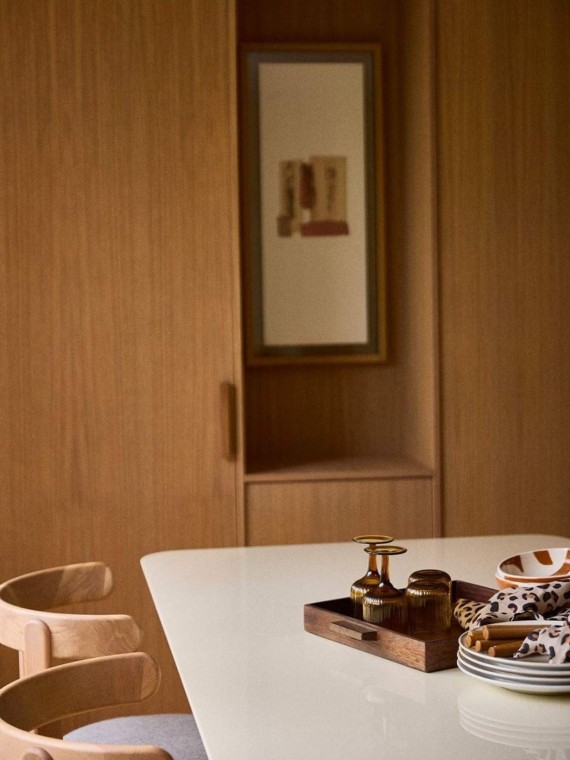 Gabrielle Paris - Rectangular lacquered dining table, Victoire | MBS Design