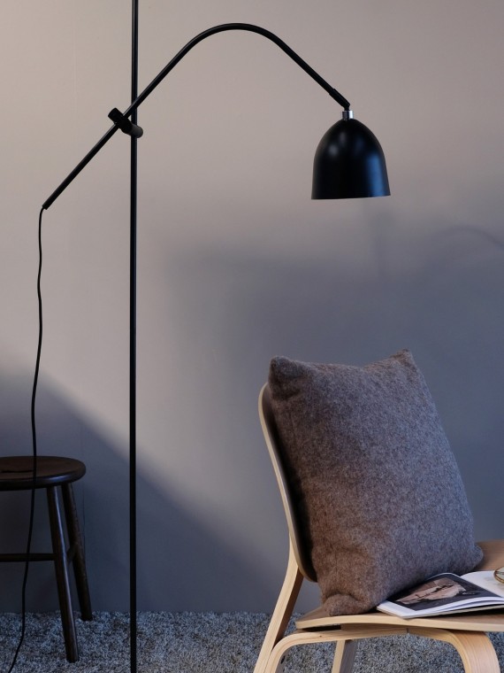 dyber-lampadaie-en-metal-noir-easton