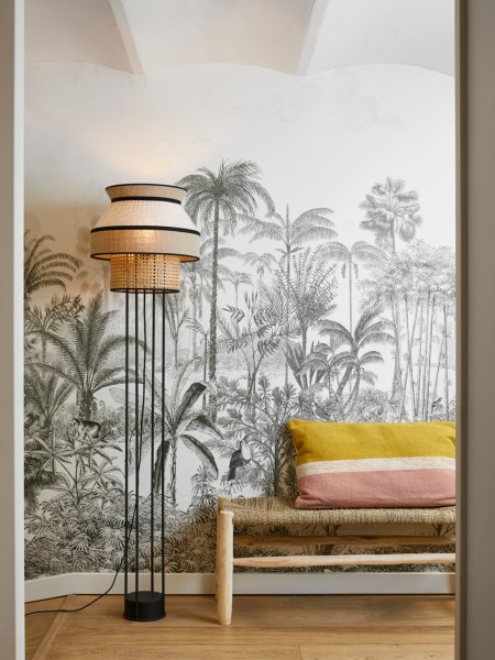 market-set-lampadaire-en-metal-peint-singapour