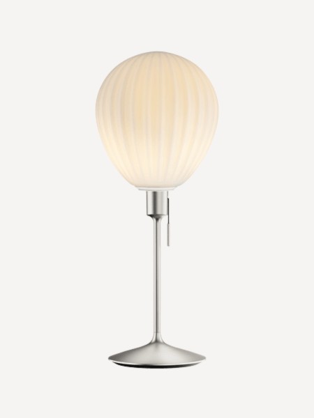 umage-brushed-steel-lamp-around-the-world