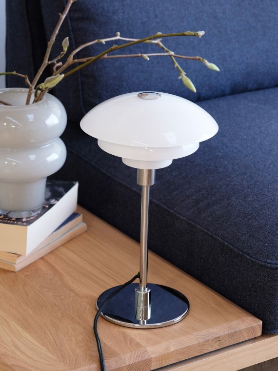 dyberg-larsen-glass-table-lamp-morph