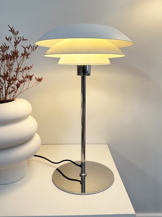 dyberg-larsen-lampe-de-table-en-metal-dl31