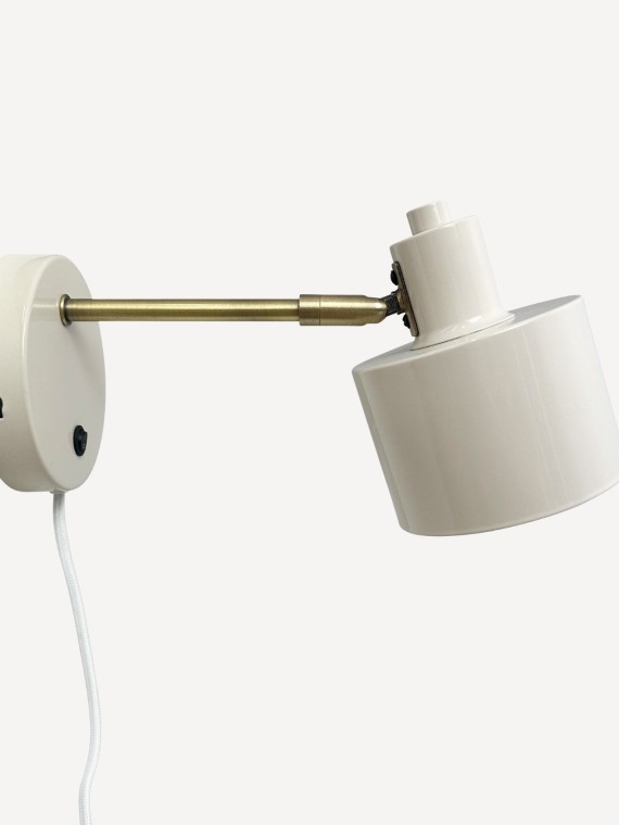 dyberg-larsen-metal-wall-lamp-ocean