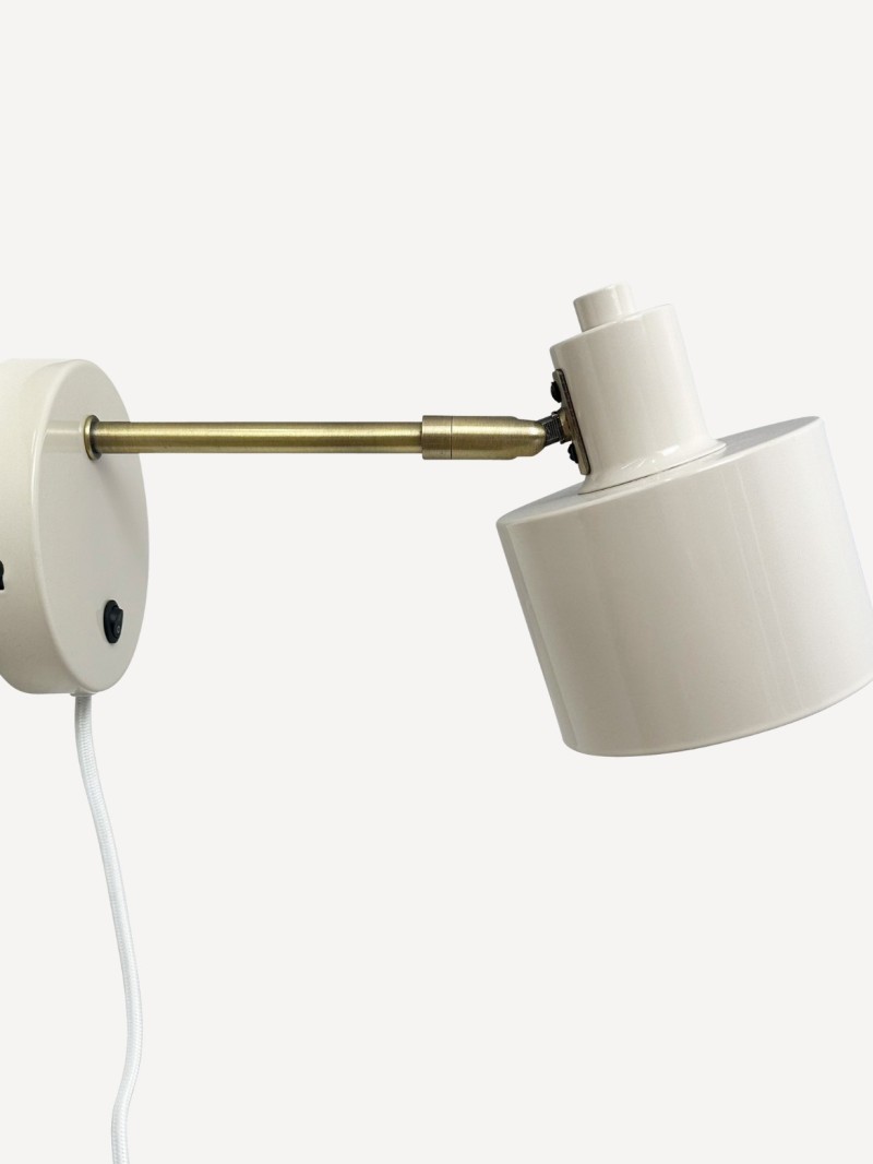 dyberg-larsen-lampe-murale-en-metal-ocean