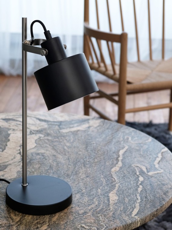 dyberg-larsen-lampe-de-table-en-metal-ocean