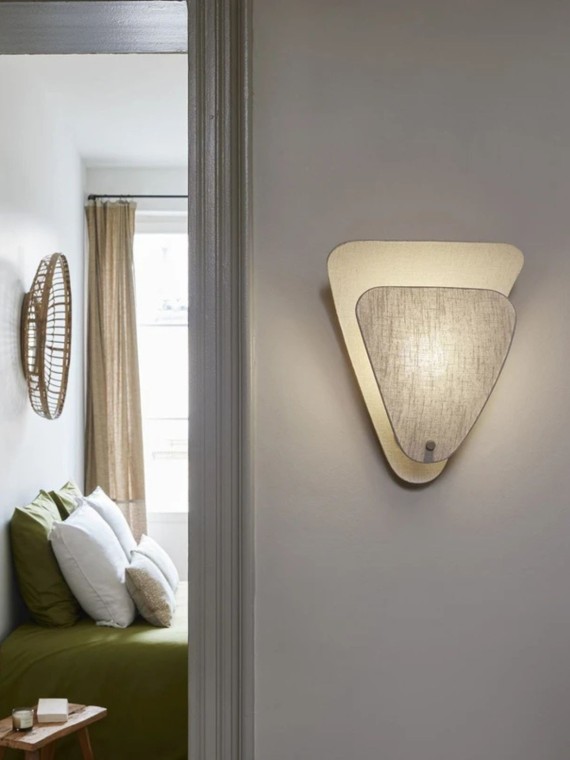 Market set wall lamp shell linen