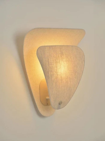 Market set wall lamp shell linen