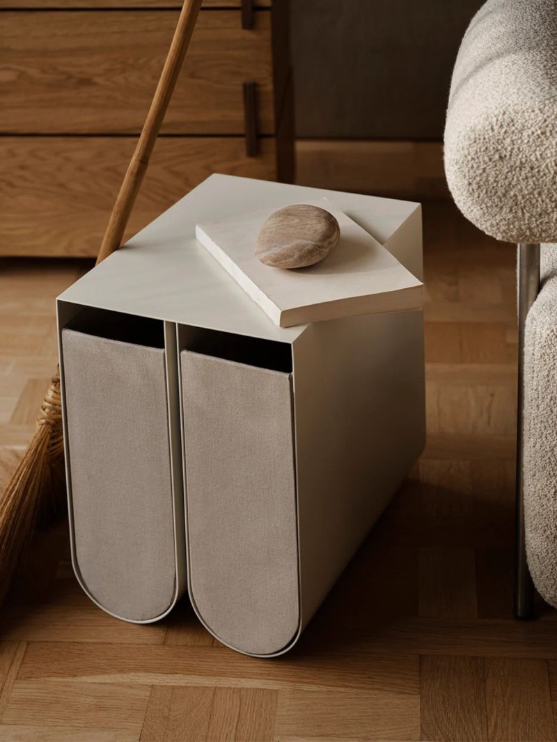 kristina dam Curved steel side table