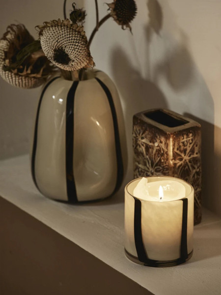 Vase en verre fait main, Bohol Nordal blanc cassé et noir