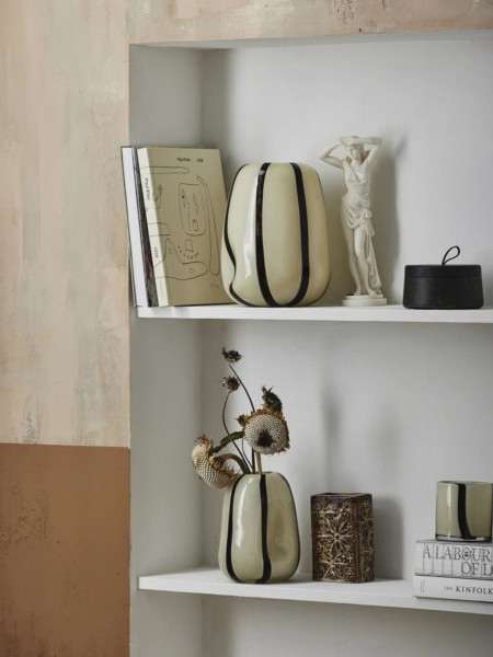 Vase en verre fait main, Bohol Nordal blanc cassé et noir S