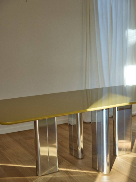 Gabrielle Paris - Table à manger Chrysoline| MBS Design