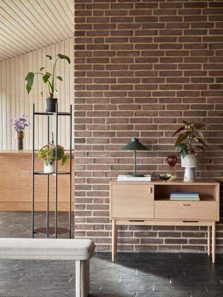 Cube Natural oak dresser with a door and a drawer Hübsch