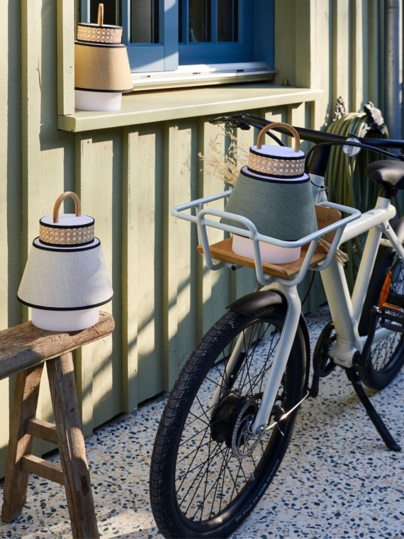 Outdoor lantern with bamboo handle singapore market set