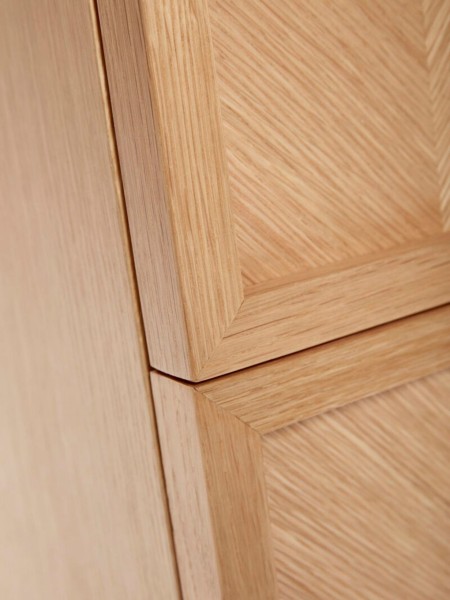 Herringbone-Bedside-Table-Natural-Hubsch