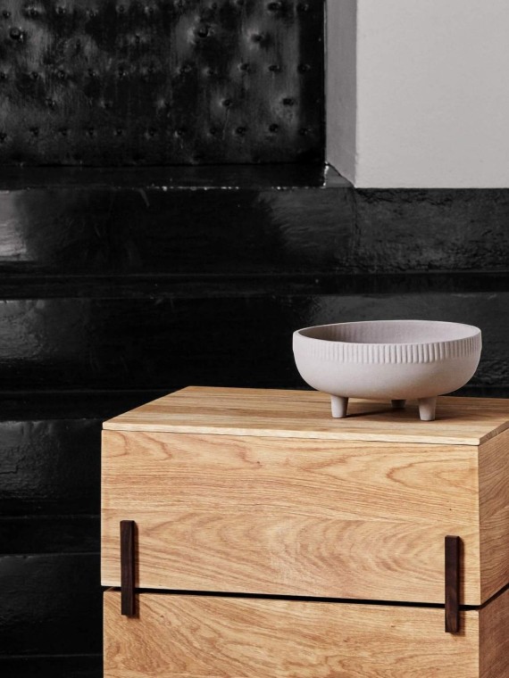 Terracotta-planter-Nils-M-kristinadam