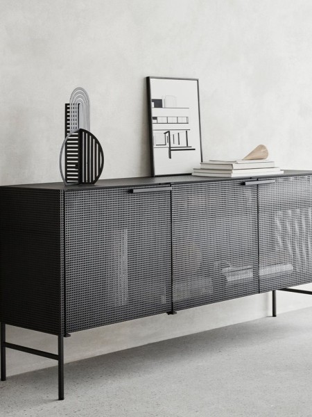 Buffet Ragnar à grille noir - Kristina Dam | MBS Design