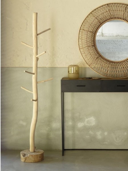 Pomax-Console black metal, Alina