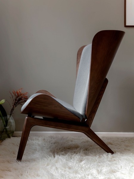 Scandinavian oak Armchair, The Reader Umage