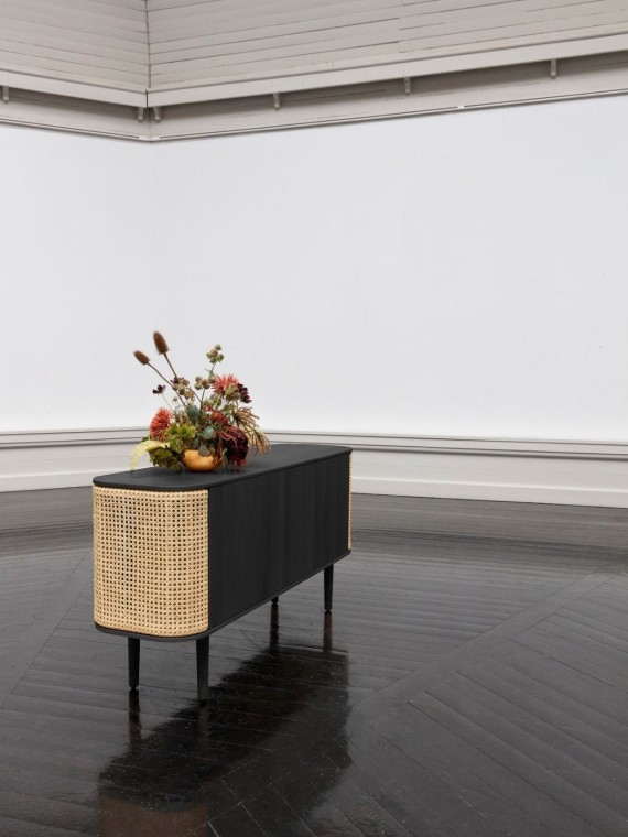 umage Buffet en chêne et cannage Treasures noir 3 portes