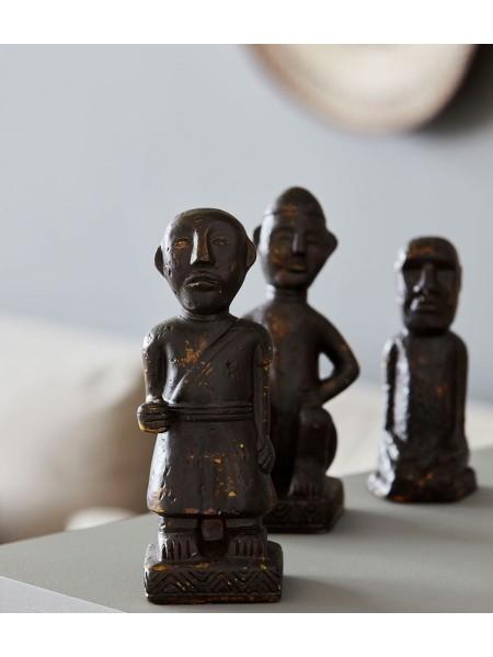 Petite statuette en ciment, Loum House Doctor