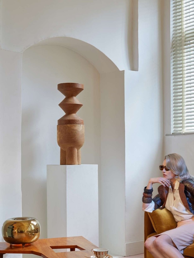 Wooden stool Zig Zag by Pols Potten