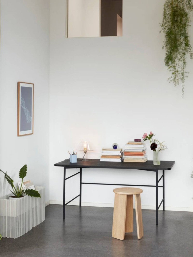 Bureau Norm en frêne, Hübsch