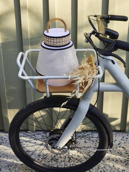 Outdoor lantern with bamboo handle singapore market set