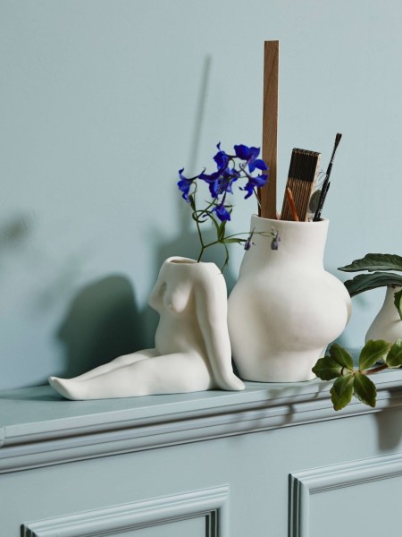 Nordal Vase en céramique-nu féminin allongé Avaji Full body