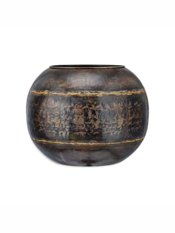 Jardinière globe en fer recyclé, Endo Nkuku