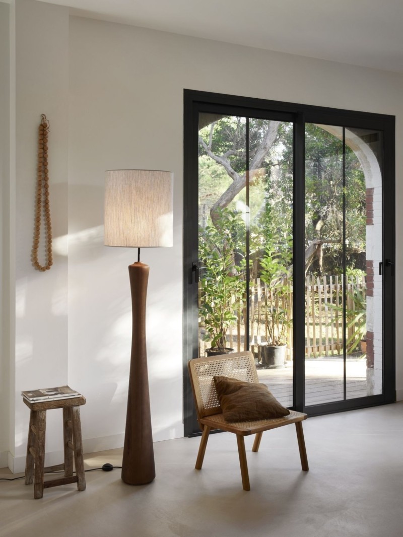 Lampadaire Mokuzaï en bois massif blanc Market Set