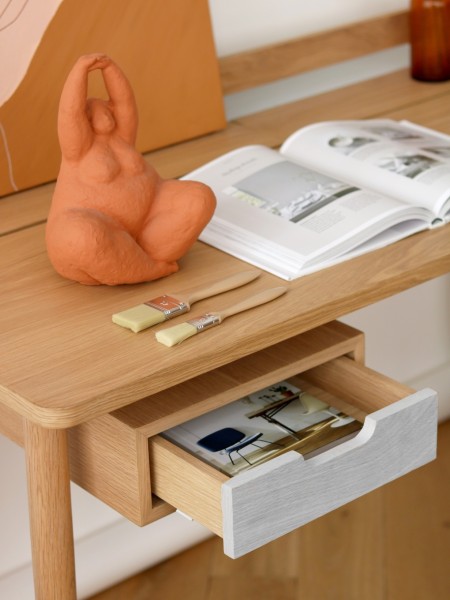 Desk in natural oak, Honoré Hartô