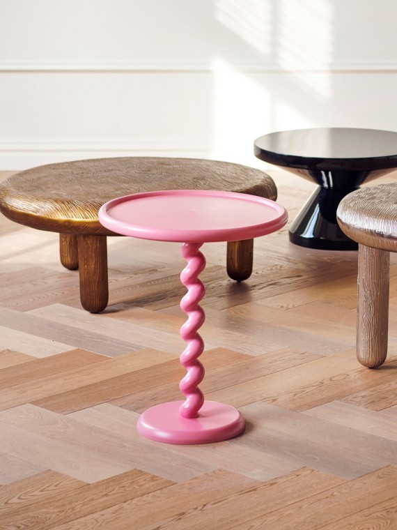 Pink side table, Twister Ø 46 x H 56 Pols Potten