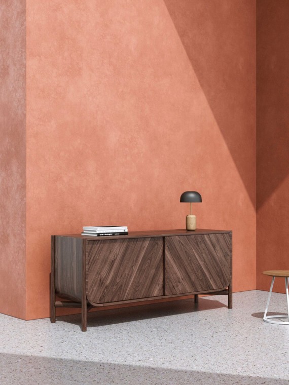 Buffet bas en noyer naturel 155 cm, Marius Hartô