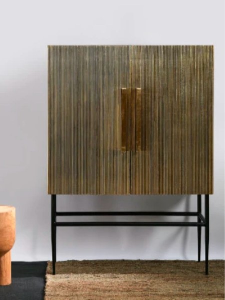 Golden metal cabinet, Ribbel Pols Potten