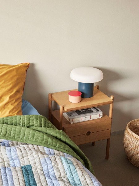 Hübsch, Bedside table natural, Appeal