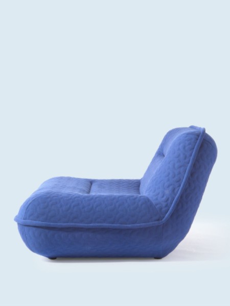 Pols potten fauteuil lounge allongé en tissu bleu, Swell