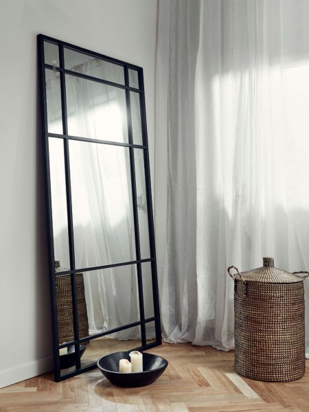 Nordal, Black iron wall mirror, Spirit