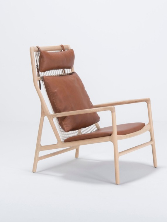 Chaise Longue en chêne massif, assise cuir, Dedo