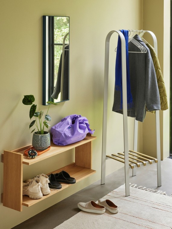 Small oak shelf, Forma hubsch