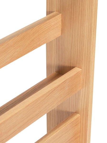 Magazine door / Natural oak partition, Forma Hubsch