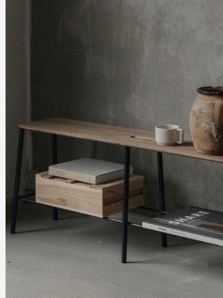 Banc en bois, Adam frama