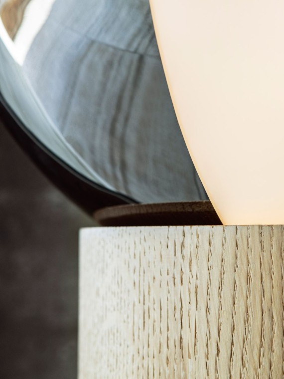 Pentalight Sculptural wooden floor lamp I am Da Terra