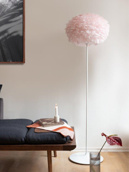UMAGE - Lampadaire en plume d'oie, Eos medium rose et Champagne floor blanc - MBS Design