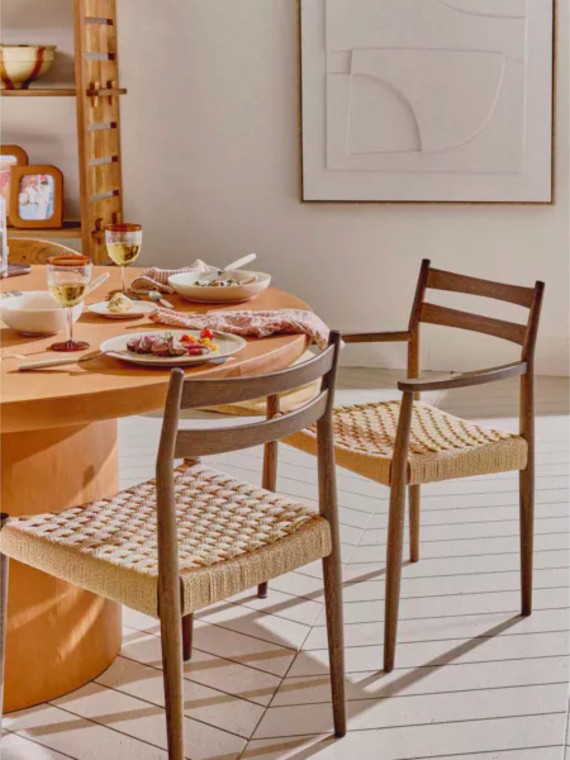 pomax ash wood chair with kitty armrest