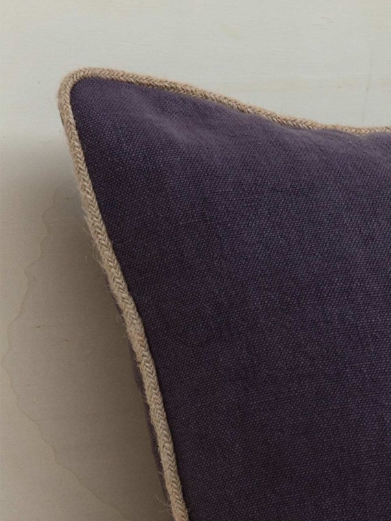 Italian linen cushion, Salvador grappe violet