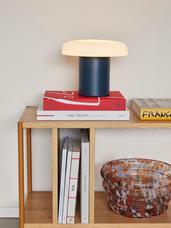 Hubsch-Ateliers table lamp, Dark blue/white