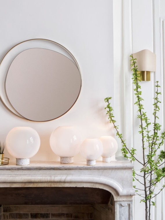 Brass mirror, Ellipse