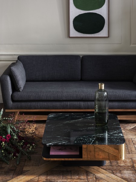 Red edition, Sofa in fabric or velvet, 210